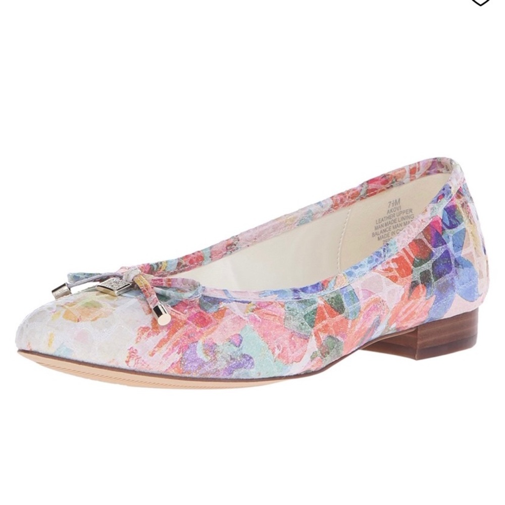 *Host Pick* EUC Anne Klein AKovi floral flats